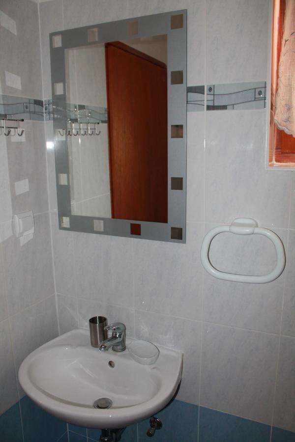 Apartments Ana Pula Exterior photo