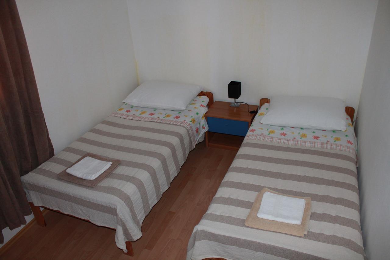 Apartments Ana Pula Exterior photo